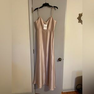 NWT- Show Me Your Mumu Faith Maxi Dress in Champagne Luxe Satin - Size L